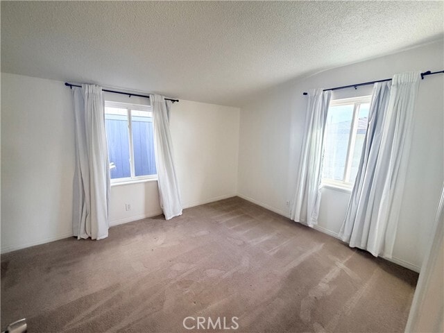 Building Photo - 896 Altura Way