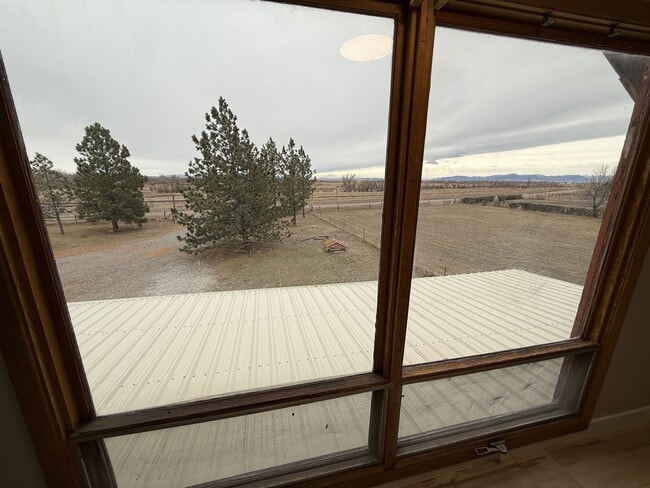 Building Photo - 42 Old United States Hwy 91