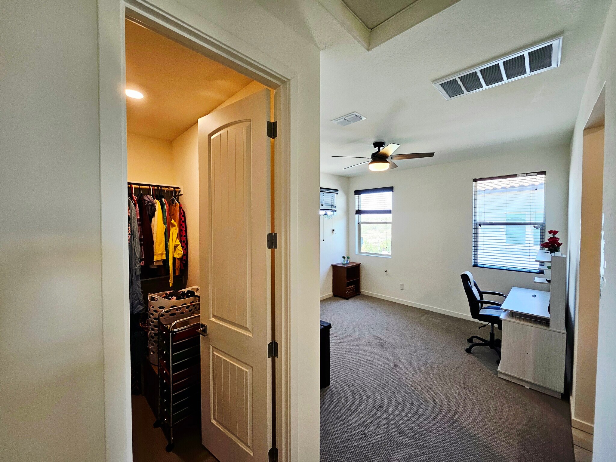 Building Photo - 22112 N 59th Pl
