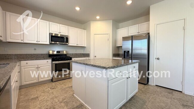 Building Photo - 15765 Thyme Ct