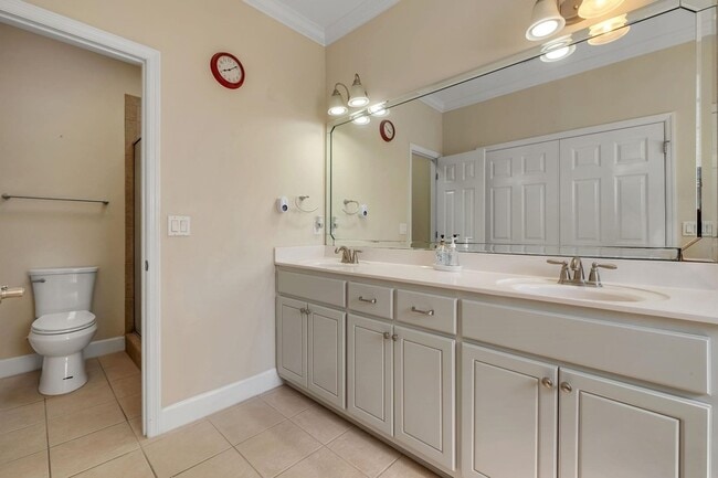 Building Photo - 7056 Sawley Ln