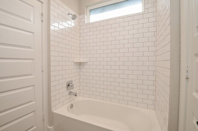 Building Photo - 3506 Gore Creek Dr