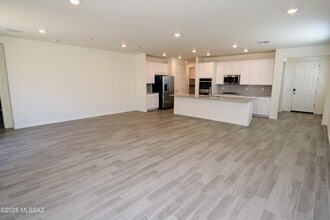 Building Photo - 12115 N Candywine Dr