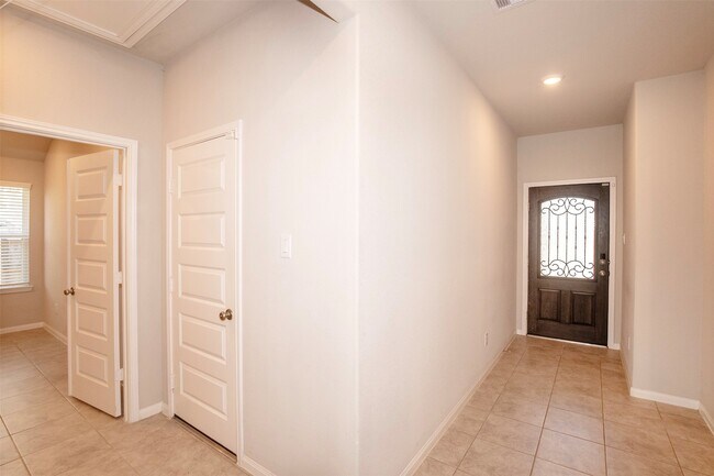 Building Photo - 2506 Indigo Harvest Trl