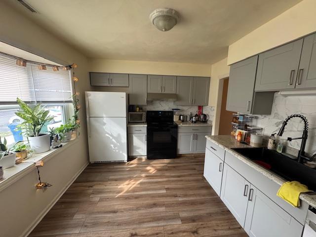 Building Photo - 2421 Ridge Rd