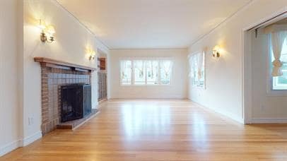 Building Photo - Luxurious 3BR/2BA Home in Lone Mountain wi...