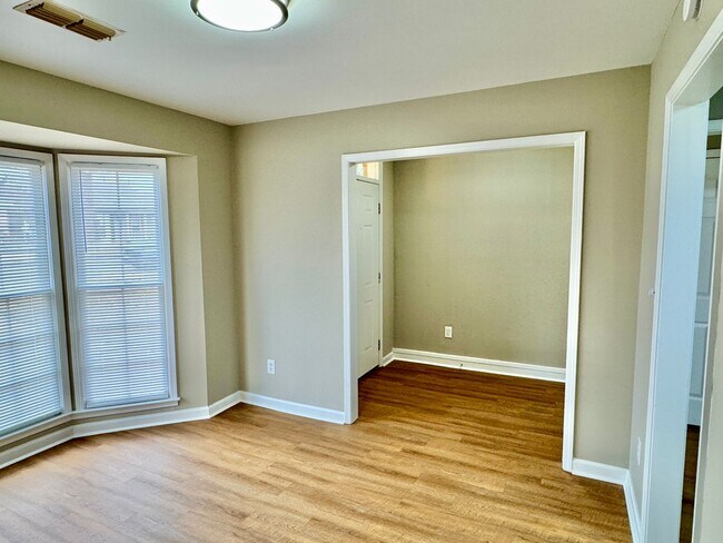 Building Photo - 3-Bedroom patio home with so much to love!