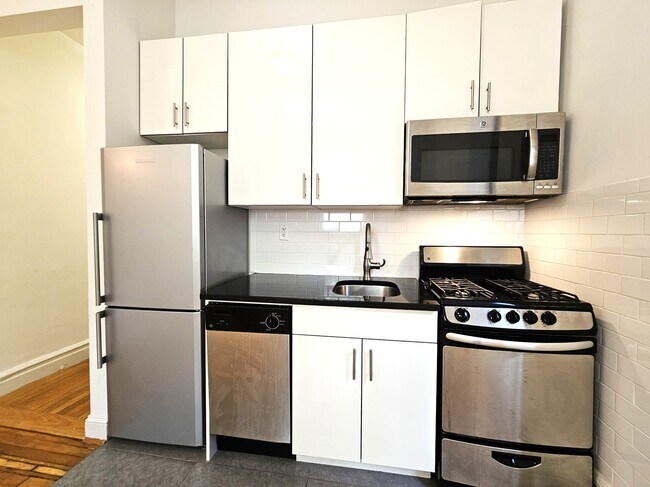 Floorplan - 664 West 163rd Street