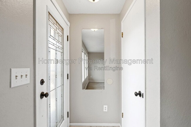 Building Photo - 2605 E Upriver Dr