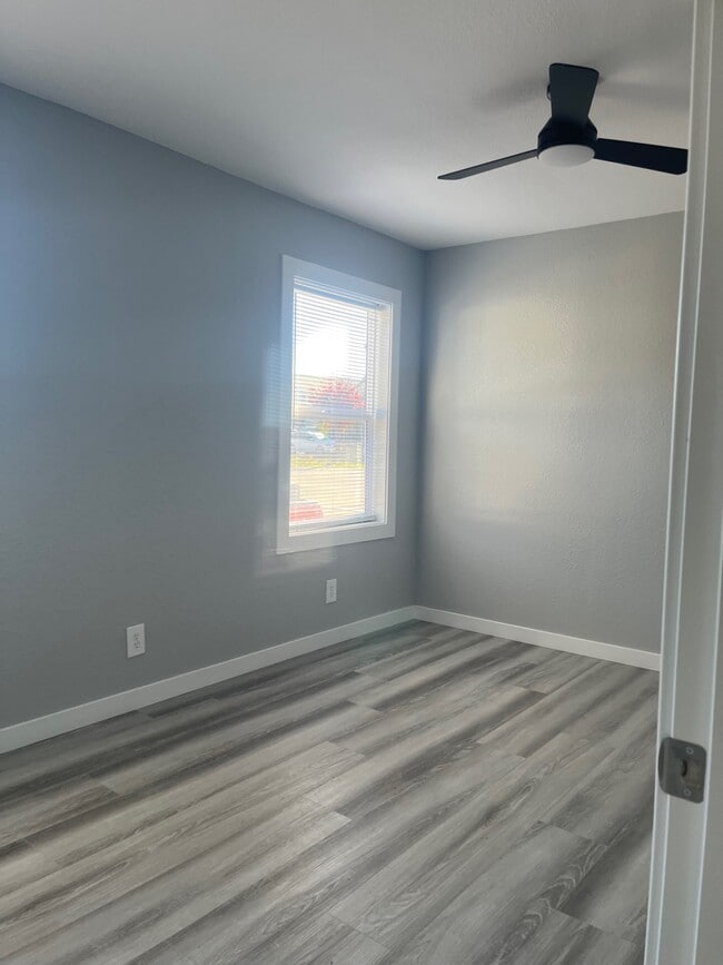 Building Photo - 375 Monterey Ave