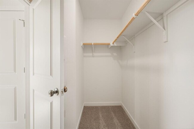 Building Photo - 1407 Hermosa Gdns