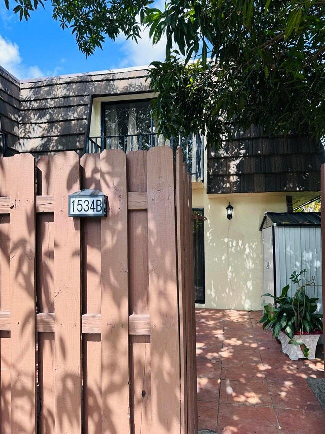 Building Photo - 1534 Forest Lakes Cir