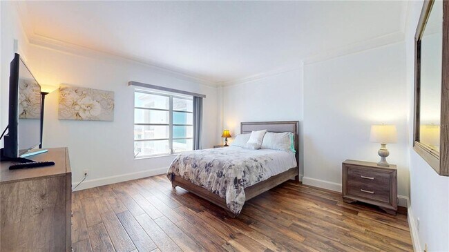 Building Photo - 4950 Gulf Blvd