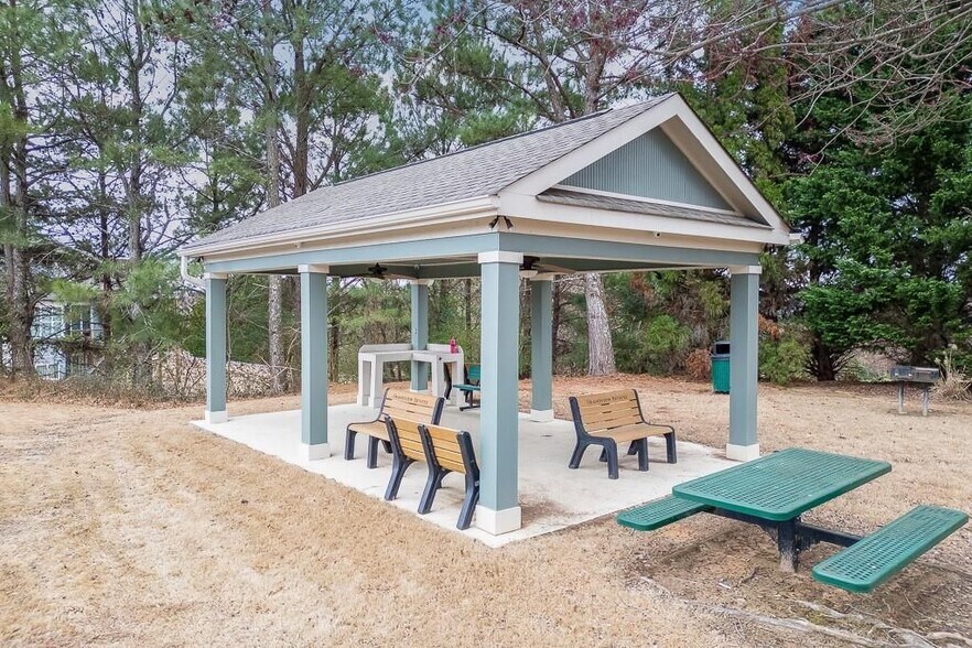 Building Photo - 4537 Grandview Pkwy