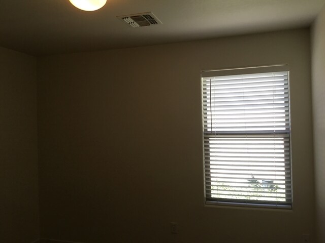 Building Photo - 25056 W Illini St