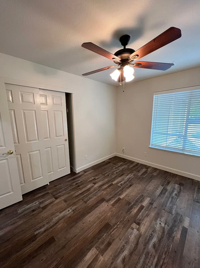 Building Photo - 1642 Prentiss Dr