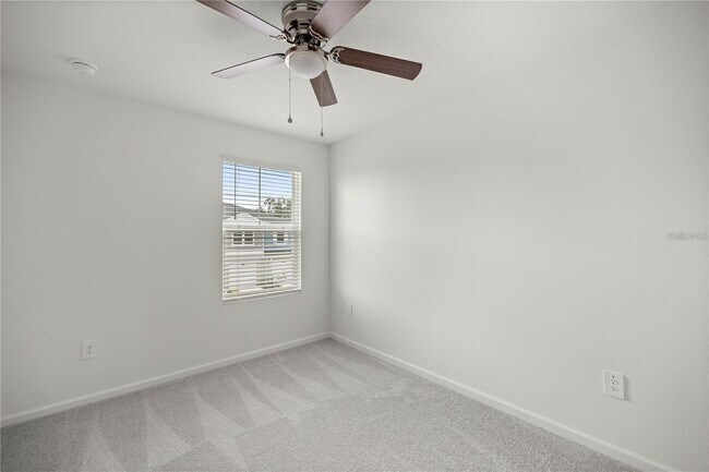 Building Photo - 4823 SW 81st Lp