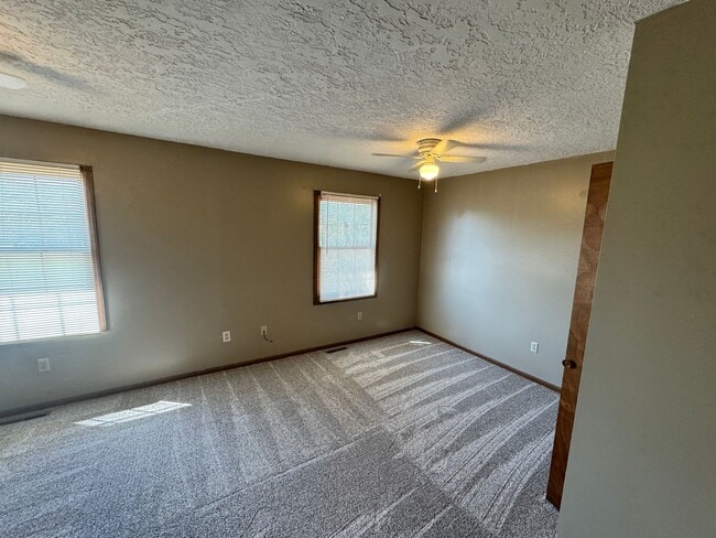 Building Photo - Townhome on West Side of Manhattan --- Fle...