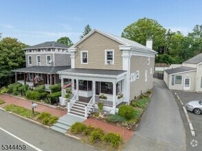 Building Photo - 271 Quakertown Rd