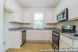 Building Photo - 827 Florida St