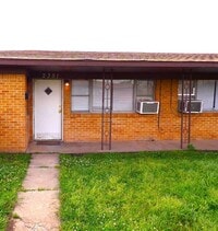 Building Photo - 2351 NW Bell Ave