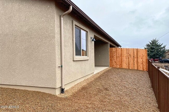 Building Photo - 3894 N Tani Rd