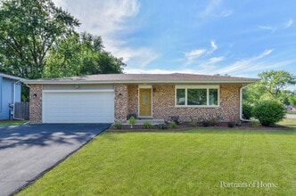 Building Photo - 5S480 Campbell Dr