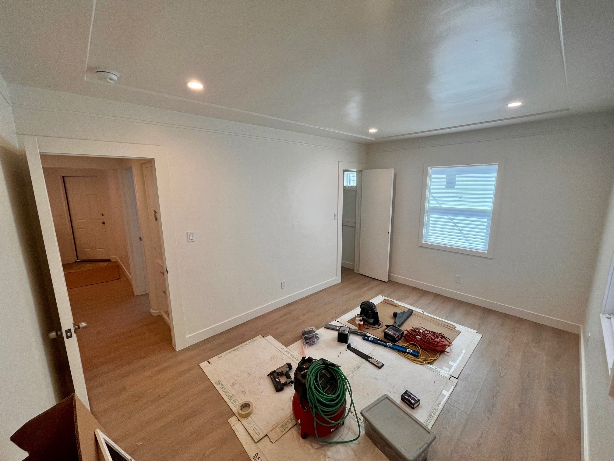 Building Photo - 339 S Chandler Ave