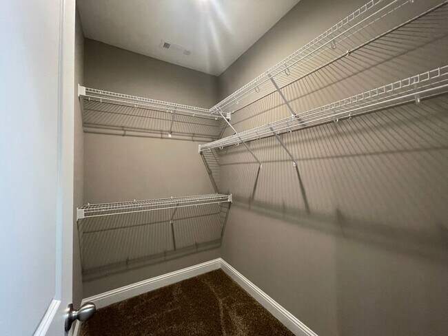 Building Photo - Condo available for lease on Deerfield Ridge - 2 bedroom, 2 bath