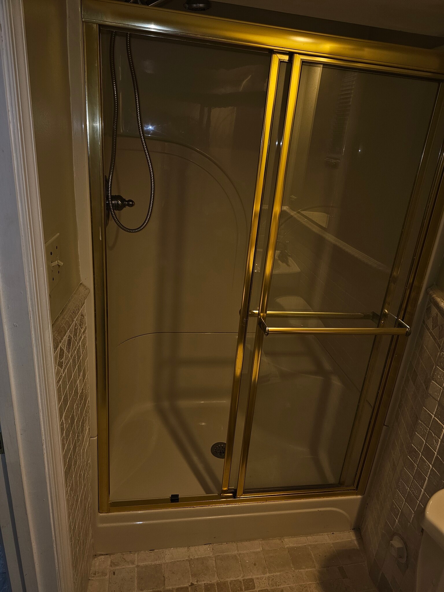 Basement Full Bath - 9503 Hale Pl