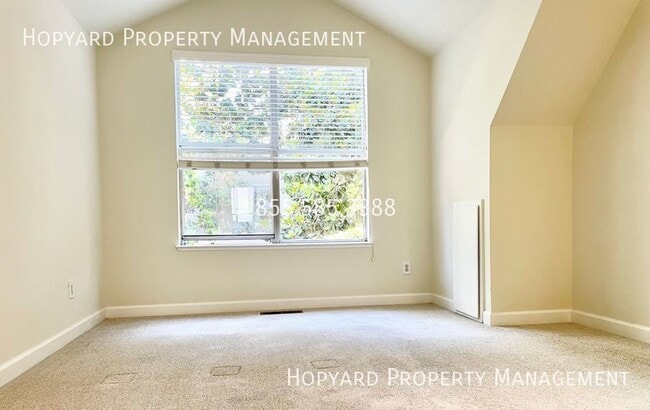 Building Photo - 416 St Emilion Ct