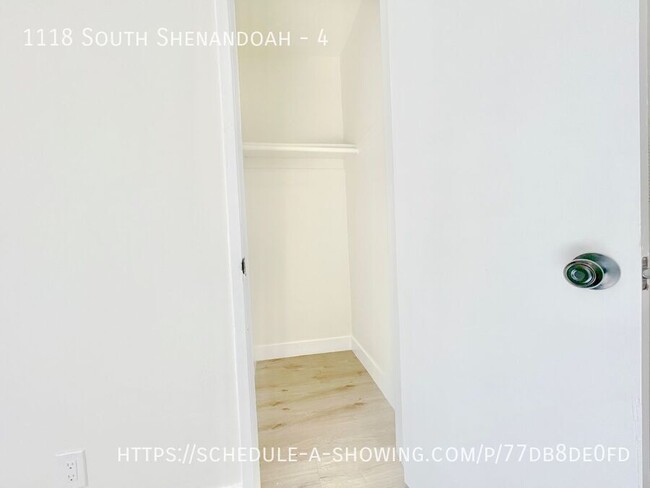 Building Photo - 1118 South Shenandoah-4
