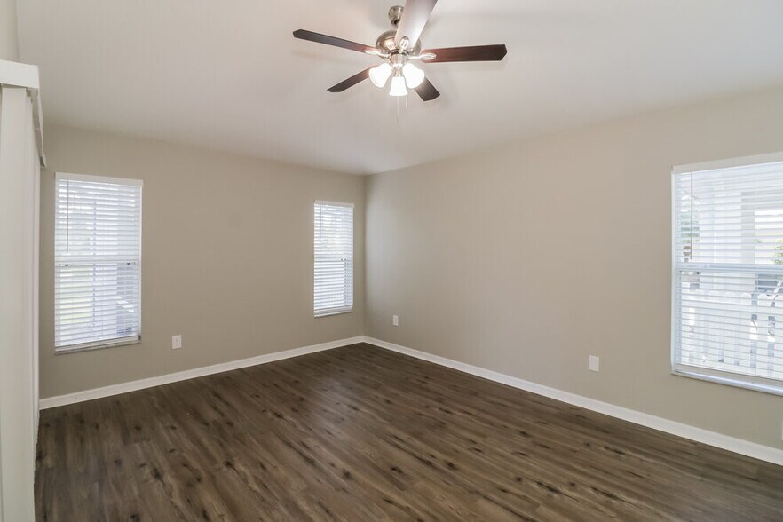 Building Photo - 3028 Sunwatch Dr