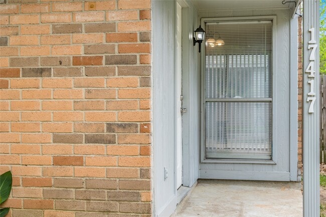 Building Photo - 17417 Ranch Country Rd