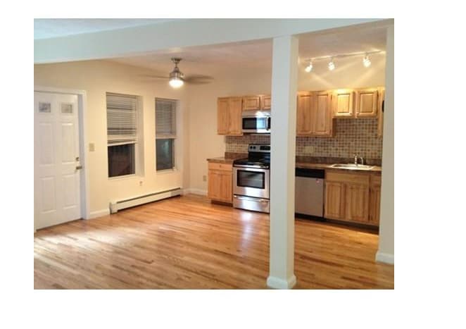 Building Photo - 120 Berkshire St