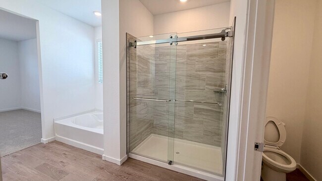 Building Photo - 15988 W Desert Spoon Dr