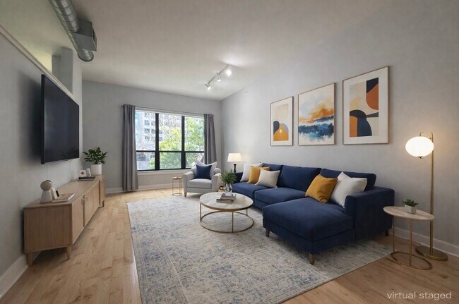 Building Photo - 1901 Post Oak Blvd