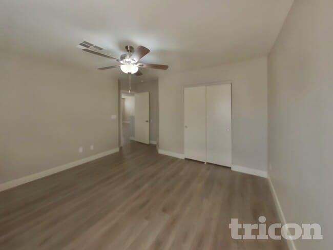 Building Photo - 1110 Edgestone Mark Ave