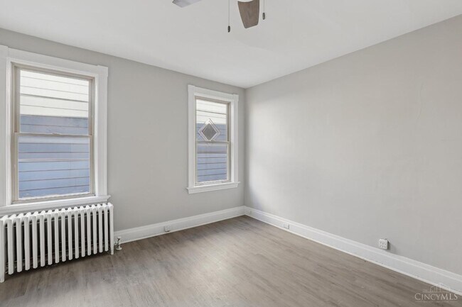 Building Photo - 1212 Bates Ave