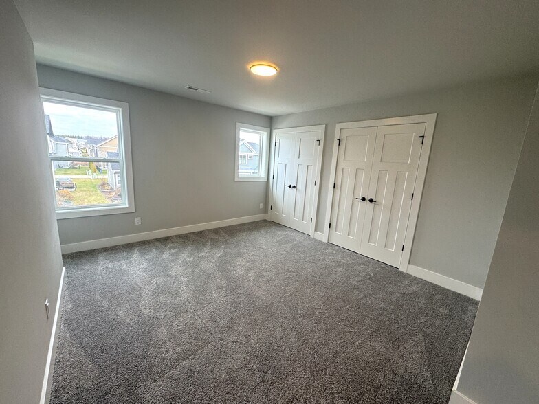 Building Photo - 2798 Endive Dr