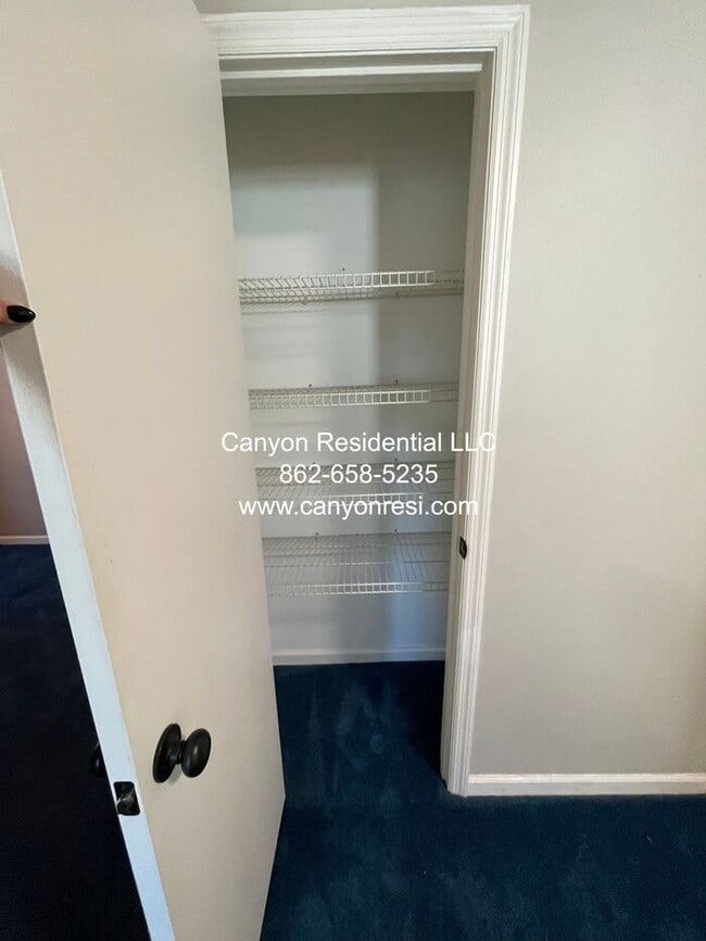 Building Photo - 14013 SW Galveston Cir