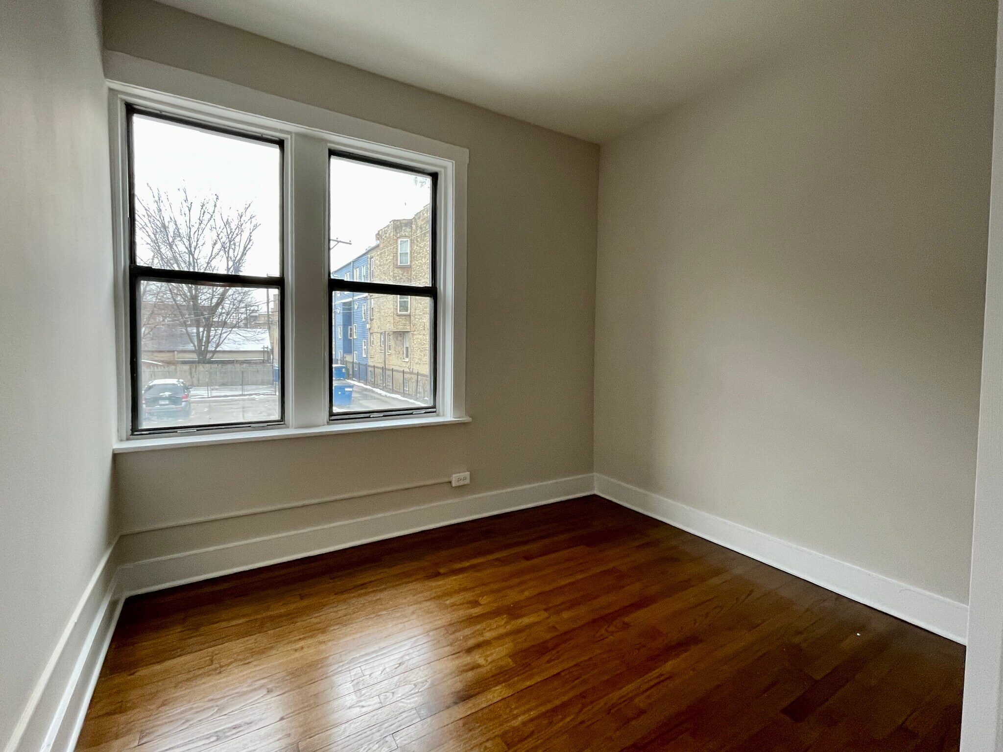 Building Photo - 1544 N Kedzie Ave