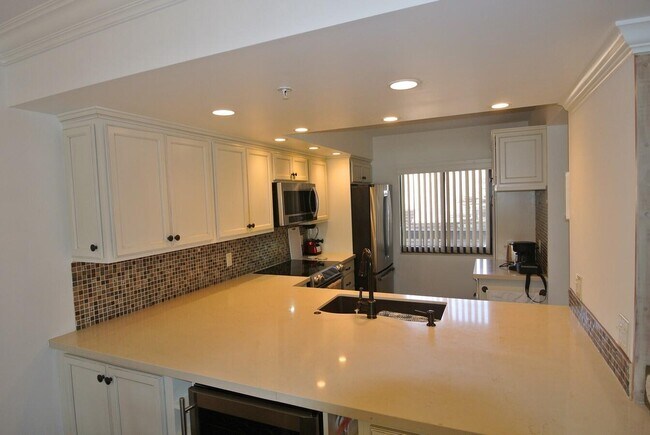 Building Photo - 1501 Marina Isle Way