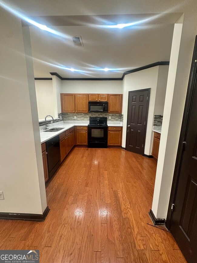 Building Photo - 186 Bellewood Oak Dr