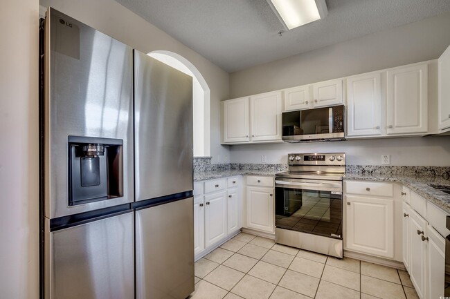 Building Photo - 5801 Oyster Catcher Dr