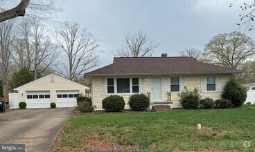 Building Photo - 40 Blair Rd