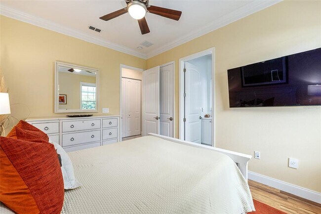 Building Photo - 8671 SW 83rd Loop