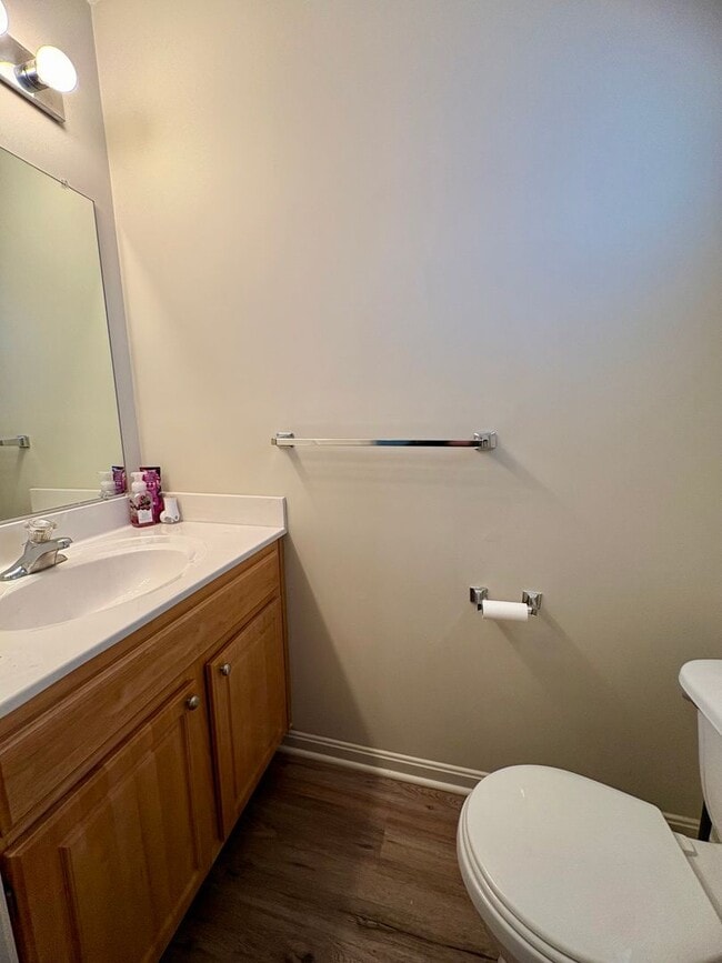 Building Photo - 3 Bedroom 2.5 Bathroom Townhome in Hummelstown!