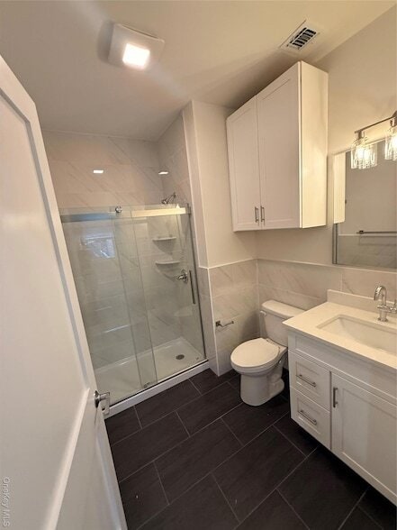 Building Photo - 122 Greenwich Ave