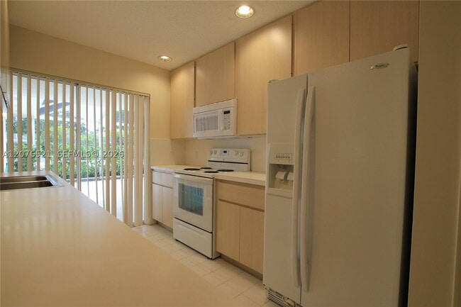 Building Photo - 4802 Water Oak Ct